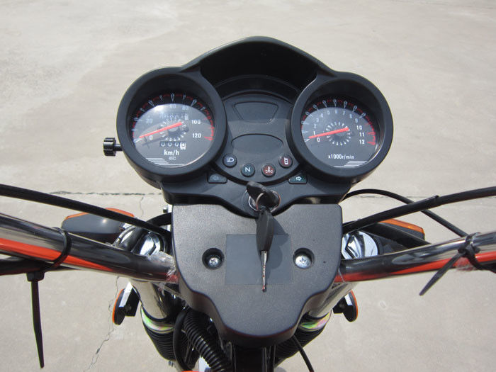 Motociclo del carico della ruota del carraio 150cc 3 di cinese 3 con il asse posteriore sicuro dell'automobile e del paraurti